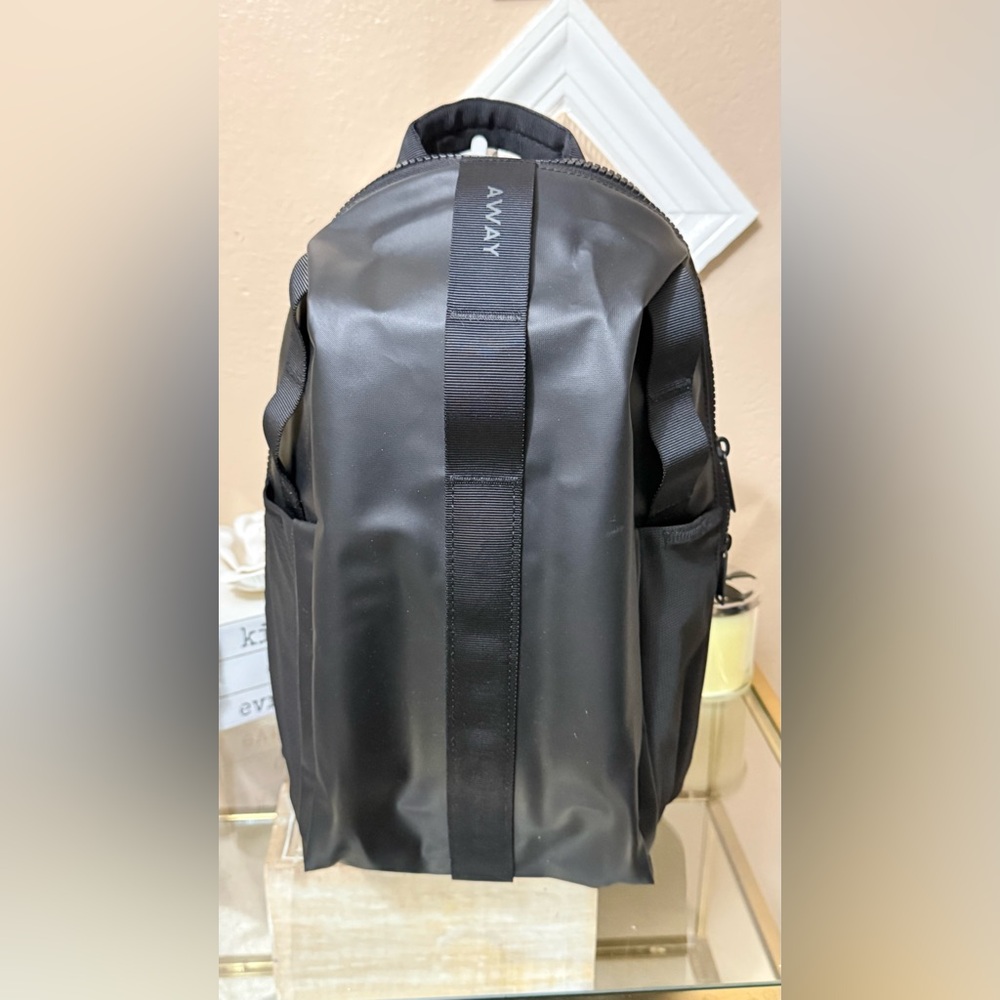 Away Black Men's Backpack NWOT